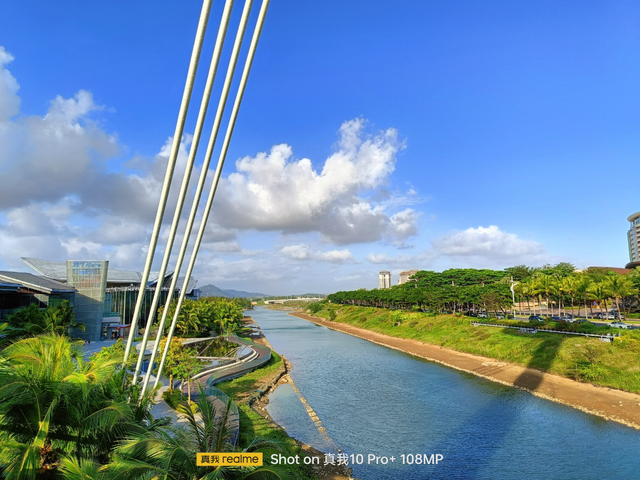 |硬件卷王来袭,真我10 Pro+配置样样拉满,年末到手价1699元起