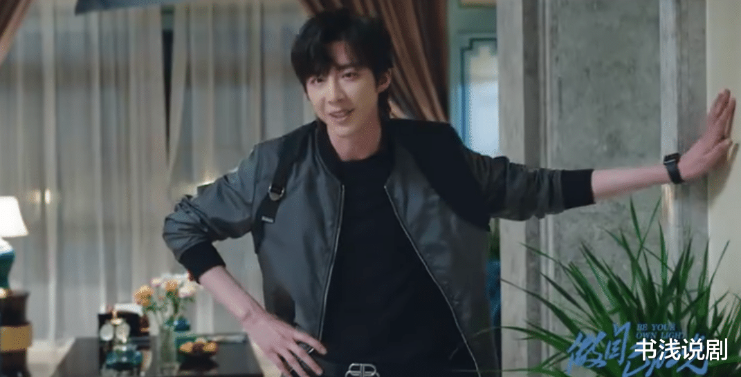 刘宇宁|《做自己的光》俩出圈利器:刘涛44岁的状态,刘宇宁32岁的人气!