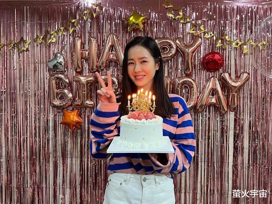 孙艺珍|孙艺珍40岁生日秀应援礼物，皮肤紧绷笑起来也没皱纹，和玄彬或今年结婚