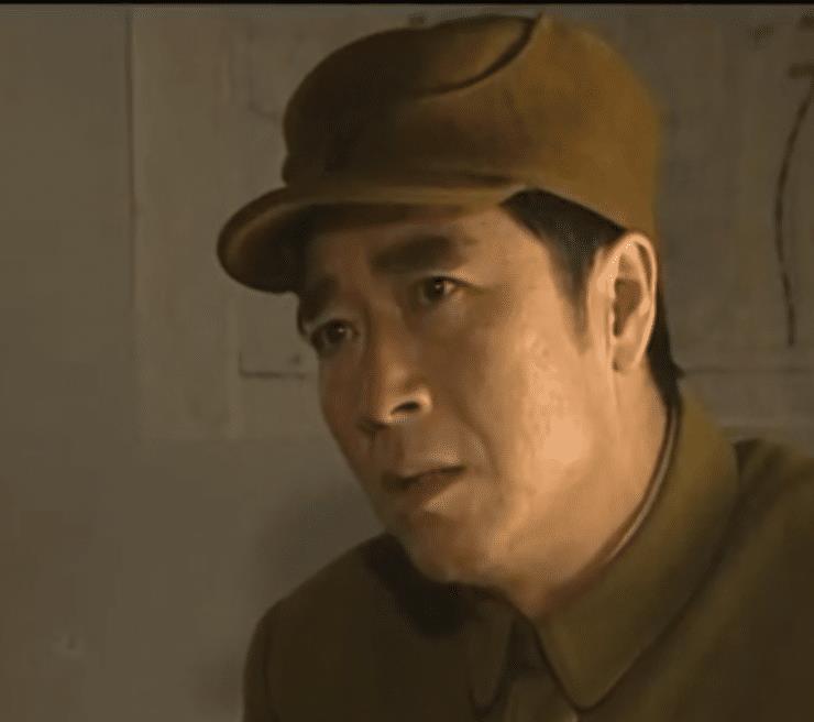 林彪|林彪的扮演者谁最像？借助“人脸对比”软件看一下谁胜出