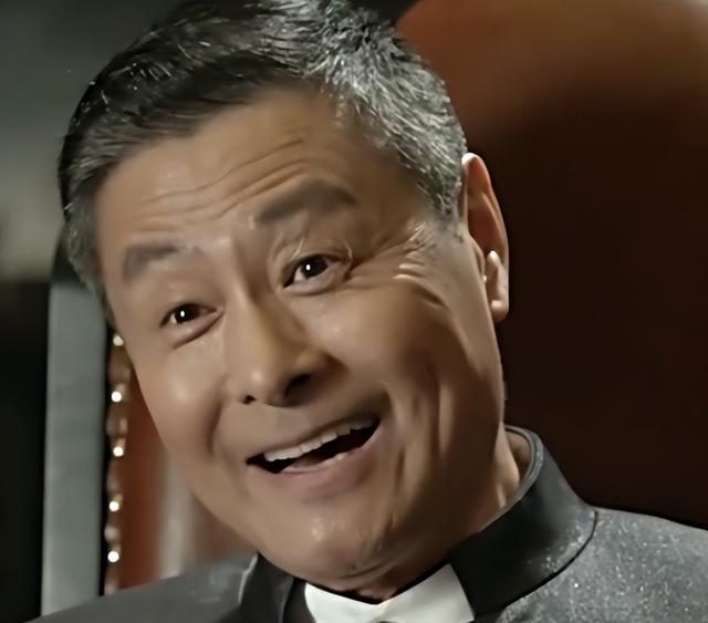 冯巩|从大红大紫到无人问津，刘伟做错了什么？