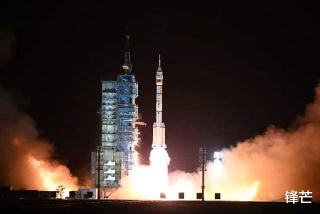 天宫空间站建设完成!美媒酸溜溜的嘲讽:阿尔忒弥斯有十几国合作