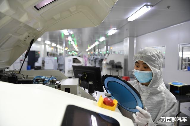 华为|开始“反扑”了？“国家队”正式宣布，外媒：原来中国不只有华为