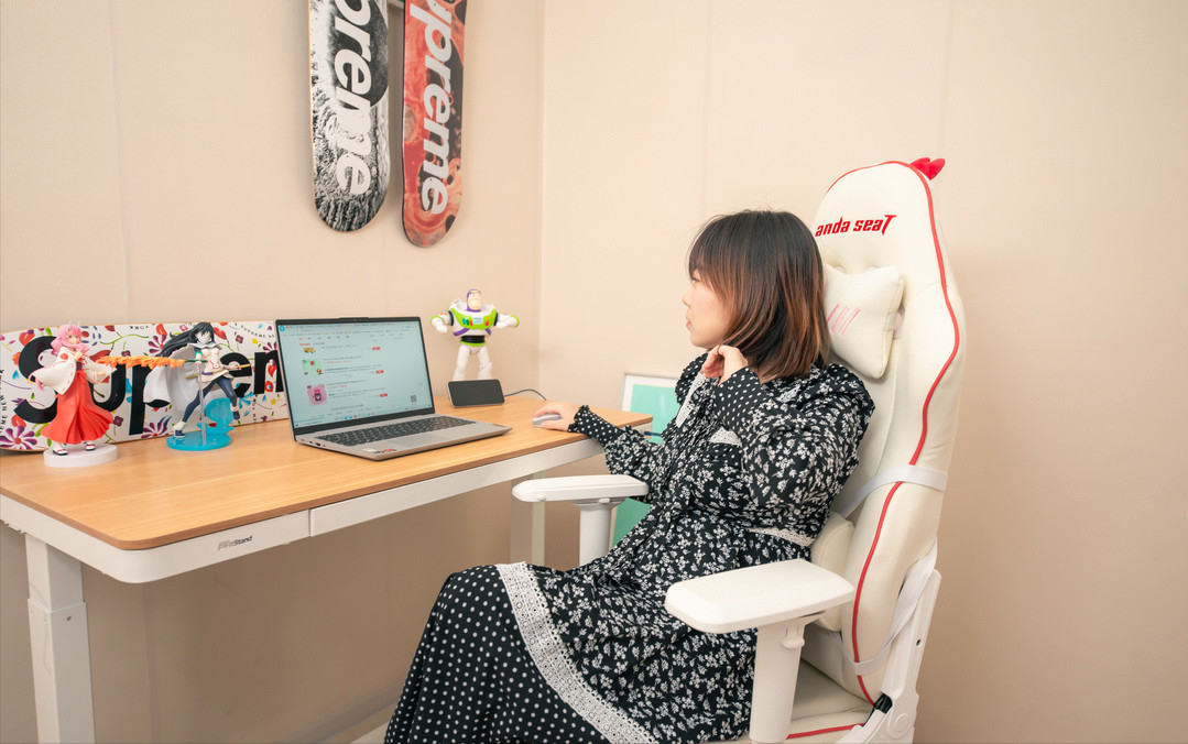 女生自己也能安装的升降桌！最高可升至121cm，FS电动升降桌FE5M使用心得~