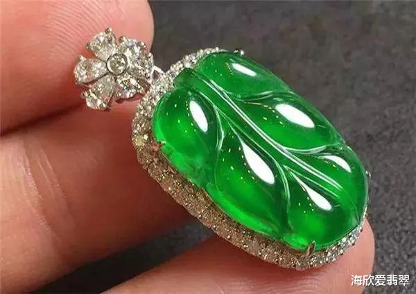 翡翠|封底与否,对翡翠到底有多重要