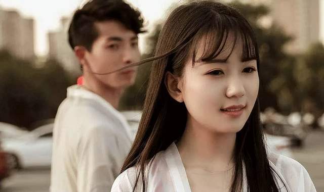 刘若英|丈夫出差炫耀美丽的妻子,客户:她做过小姐,屁股上还纹着朵玫瑰