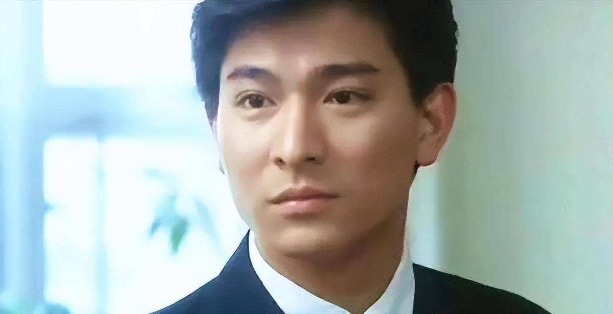 刘德华|刘德华的演艺生涯已经43年,阐述了什么才是一个合格与负责的演员