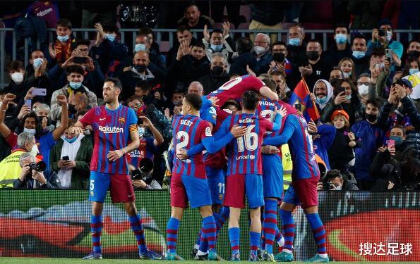 巴塞罗那|4-1之后4-0！巴萨彻底爆发：连续3场最低消费4球，哈维激活4前锋