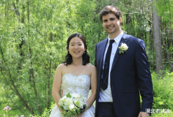 韩国队|亚运冠军要嫁老外了！美女下月和白人老公补办婚礼，3年生了2娃