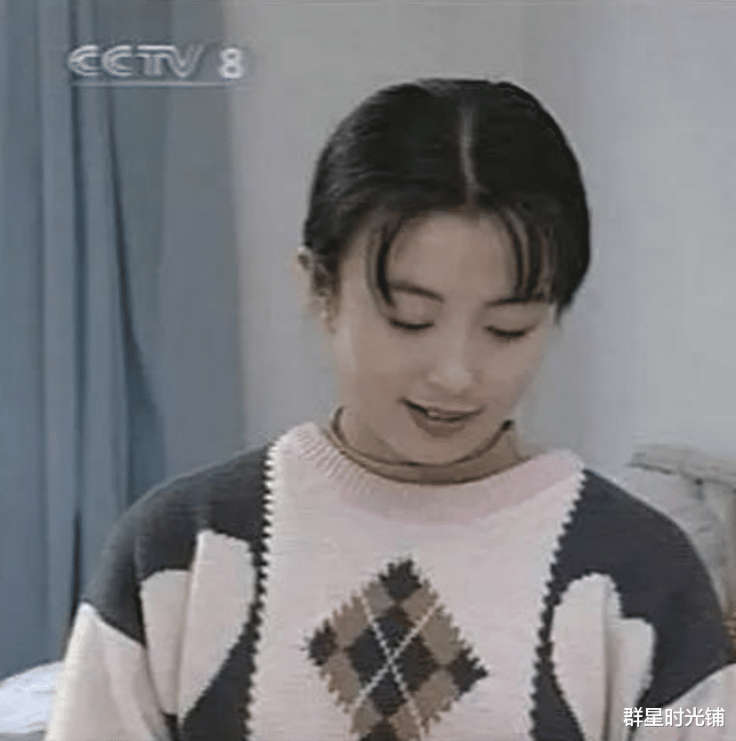 杨童舒|杨童舒：34岁在剧组意外怀孕，嫁给商人老公很幸福，被婆家宠成宝