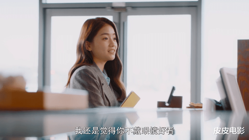 狼狗|出轨，偷情，三人行，这个女主角要改写了影史“渣女”天花板了