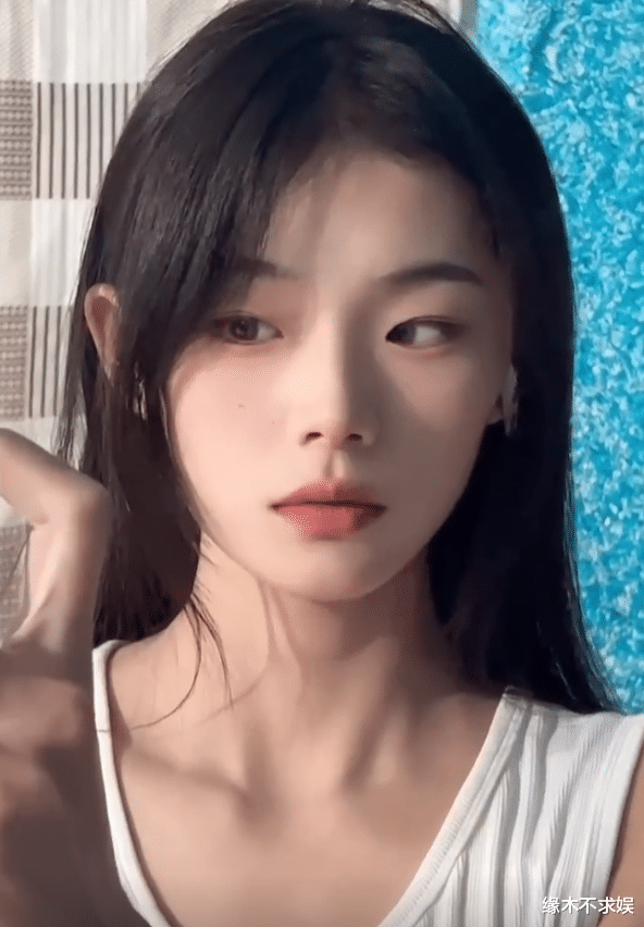 灰太狼|“灰太狼的羊”再发声明漏洞百出!和经纪人合影曝光,网友:眼神就不对劲!