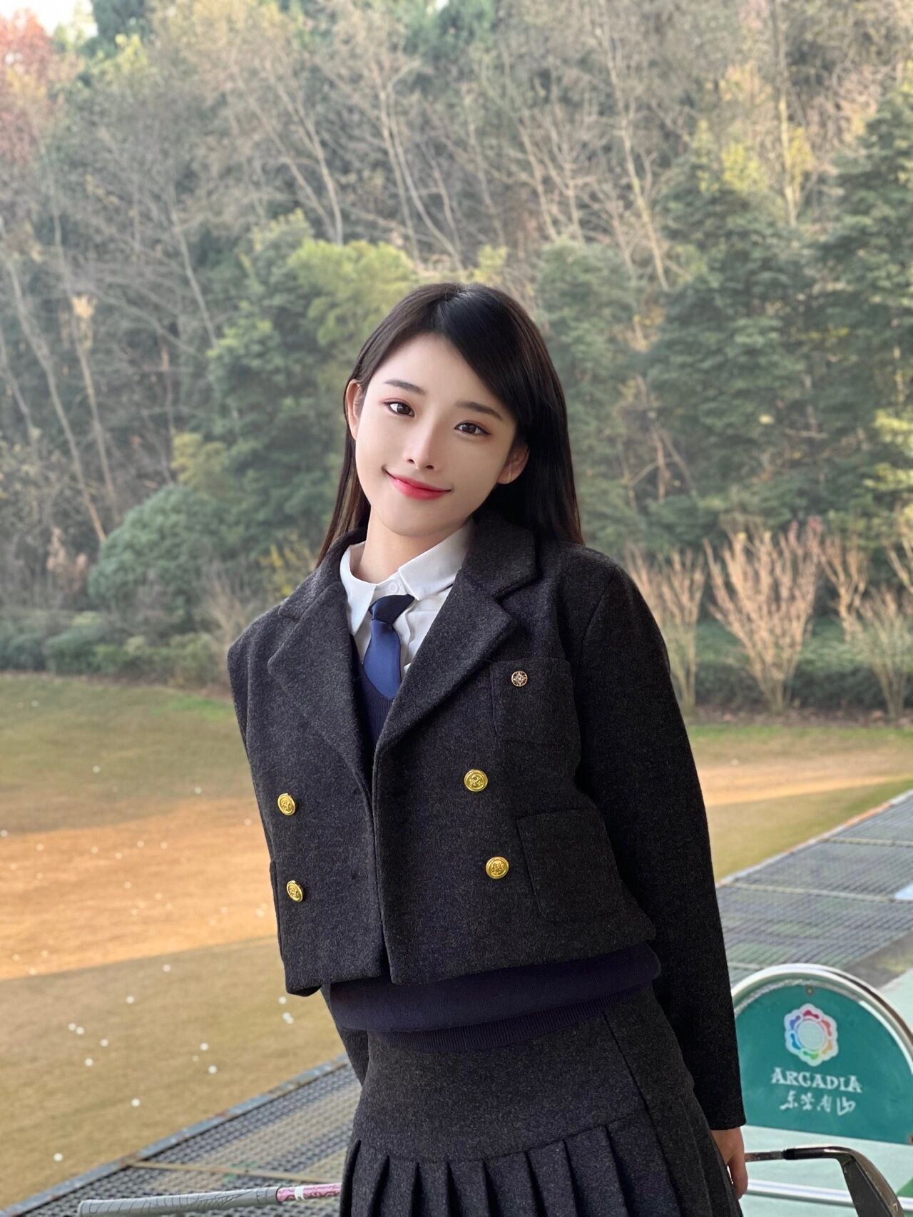 |在职场上有话说得好，不仅要埋头苦干，也要抬头看天，到底看什么