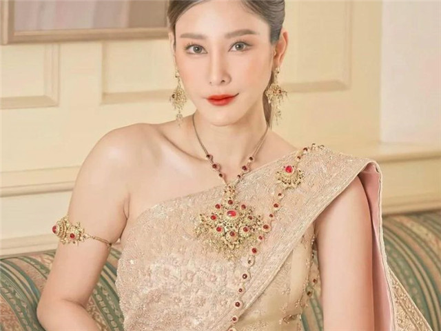 泰国女星西瓜疑被谋杀,母亲提交证据,警方却拒绝提供尸检报告