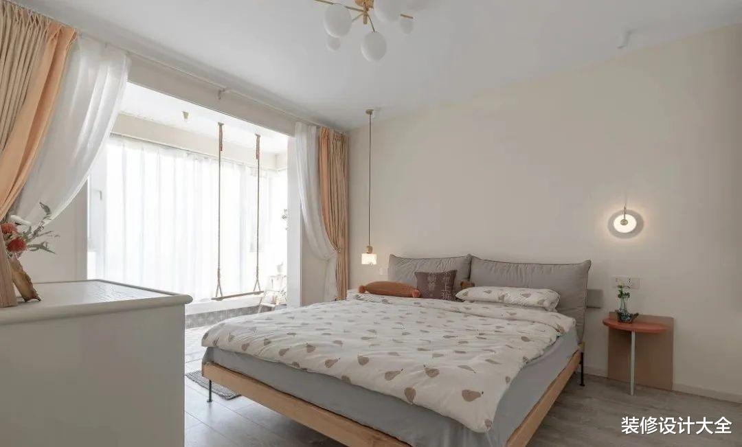 130平北欧风，带玻璃隔断、休闲阳台，不仅颜值高，实用性还强！