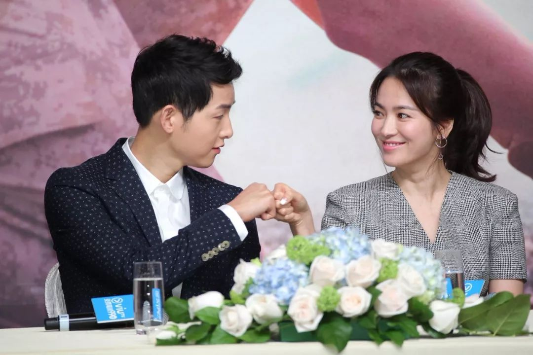 宋仲基|宋仲基和宋慧乔离婚后,状态神同步,先抑后扬两年后重回巅峰