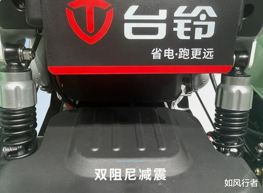 台铃T10三轮电动车测评:能上牌,续航100公里,适合50~80岁老人