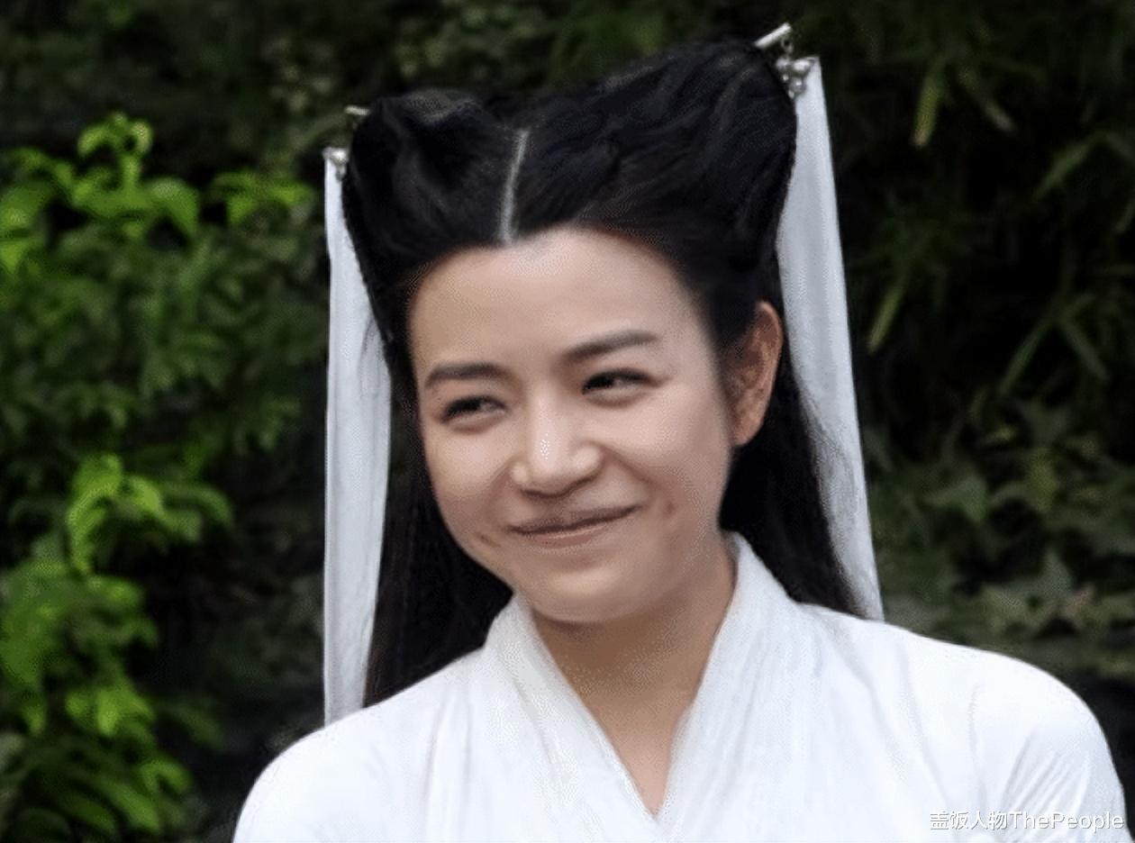 于正 导演审美跑偏多可怕？这6位高颜值女星，惨变“大妈”个个诡异