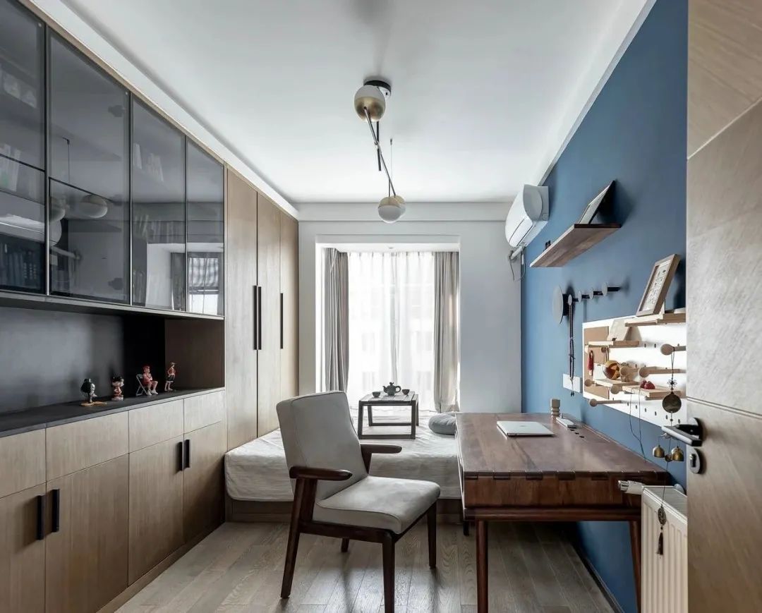 132m2现代新中式风,时尚简洁气质融入传统元素,越发优雅、文艺