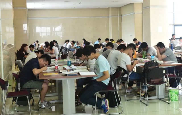 招聘|2022国家电网招聘信息已发布,月薪5000以上,4类学生有优势