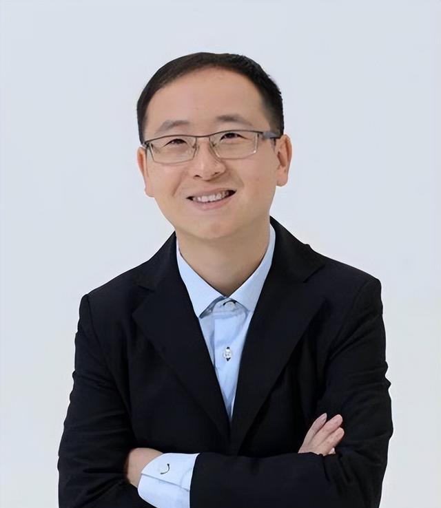 电子产品|陈罡的起伏人生：他曾经月薪只有4000元，后来逆袭成公司老板