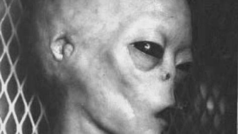 之所以没能发现外星人，是我们忽视了一个重要因素，外星人可能战死了