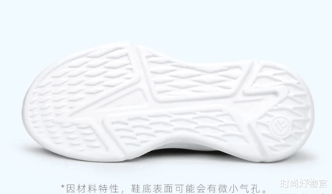 小米推出109“空调鞋”，叫板阿迪：多一个logo，你就卖上千块？
