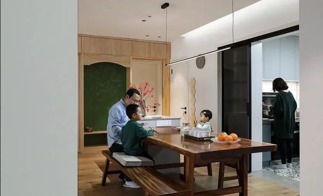 他将儿童乐园“搬进”居室,完工效果太惊艳,美得像电影场景