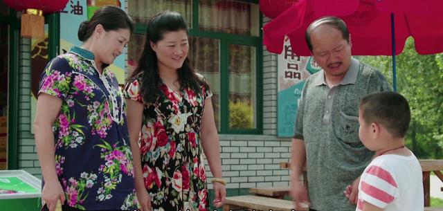 谢大脚|《乡村爱情》的堕落,从大脚超市开始,只为植入服务而没了烟火气