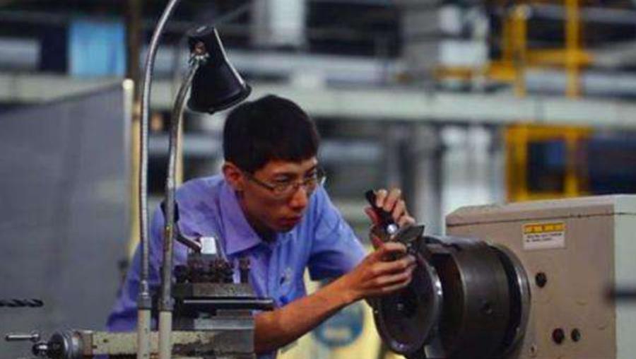 航空发动机|中国42岁顶级工匠,破解航空发动机难题,拒绝外企40万日薪