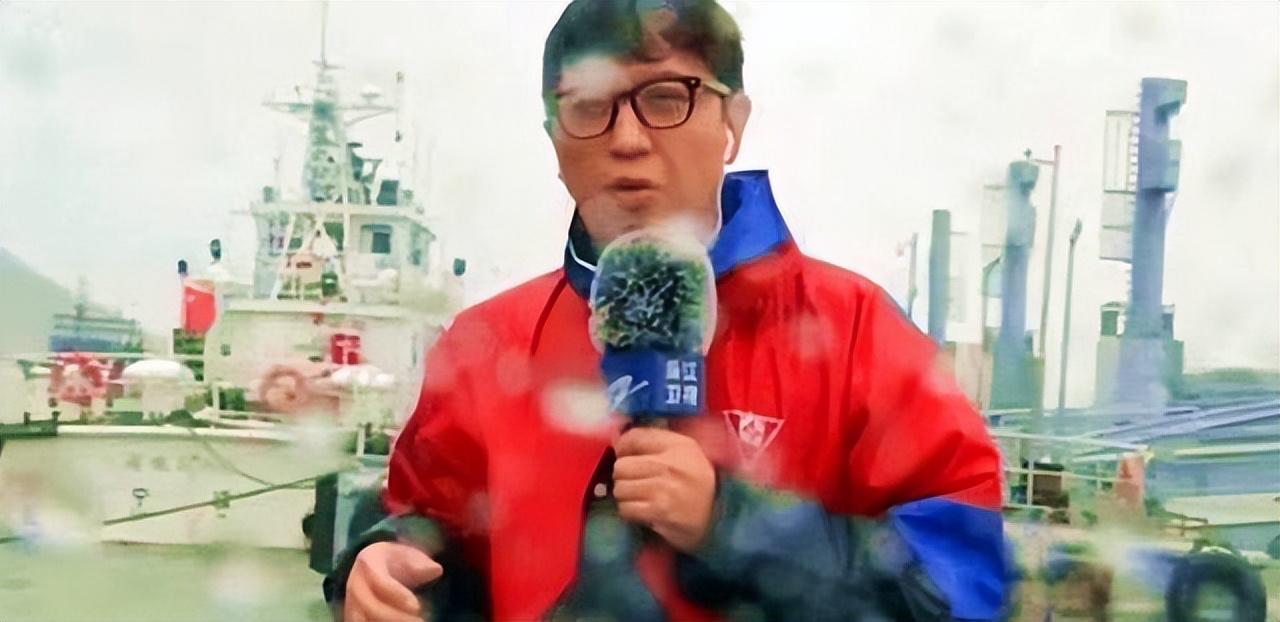 新·奥特曼|华少“幻灭史”，他的故事远比你想象的更恶劣