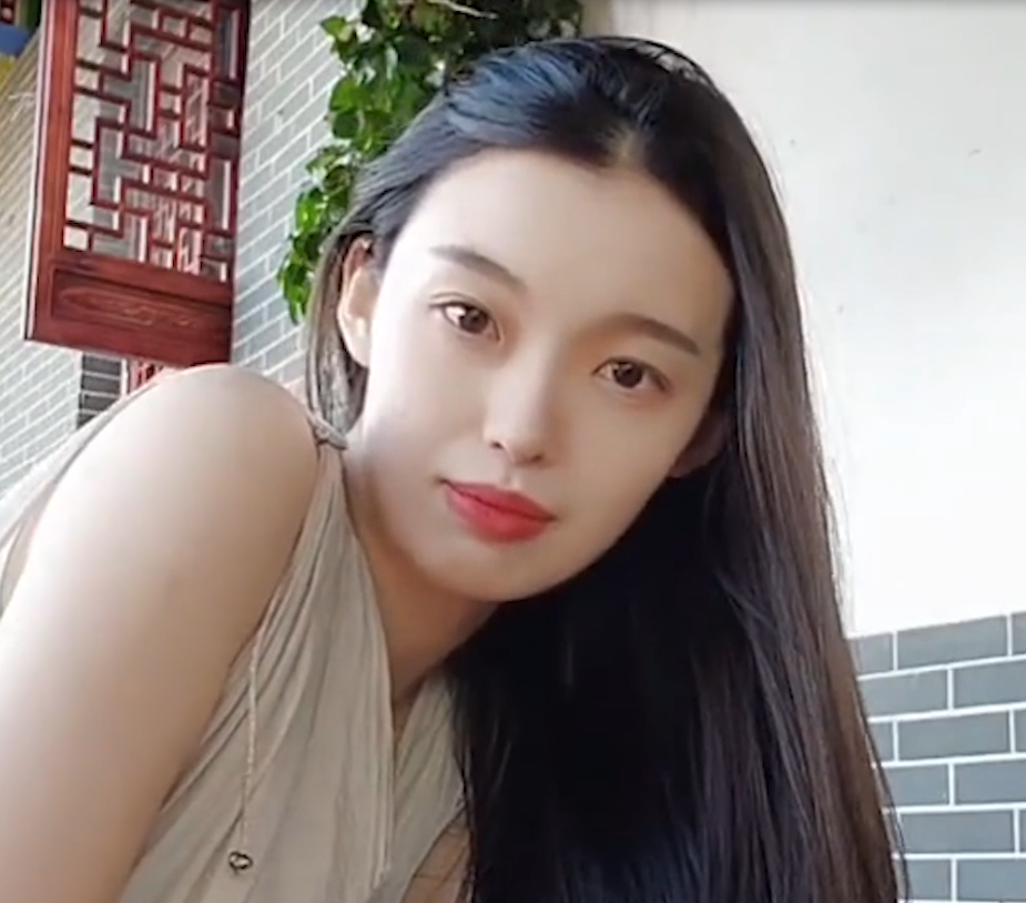 王红权|艺桐:女版“王红权星”,4A景点静王府是她家,26岁已是亿万富豪!