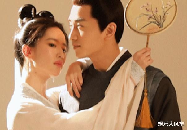 刘亦菲|34岁刘亦菲酒吧被偶遇,与好友畅聊嗑瓜子接地气,网友:姐姐好白