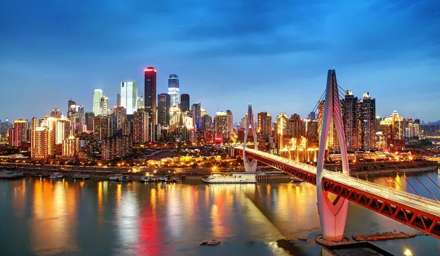 重庆|中国有三座“不排外”的旅游城市，而且经济发达，你去过几个呢？
