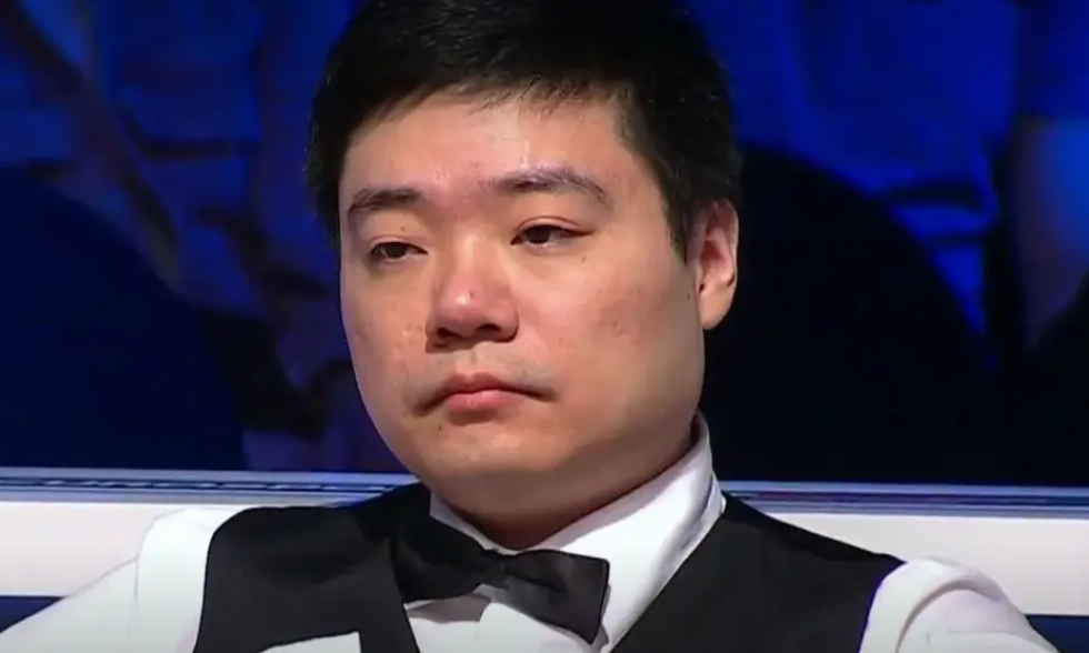 丁俊晖|太强了！丁俊晖三连胜冲冠，助力希金斯获大礼，赵心童爆冷TOP.62
