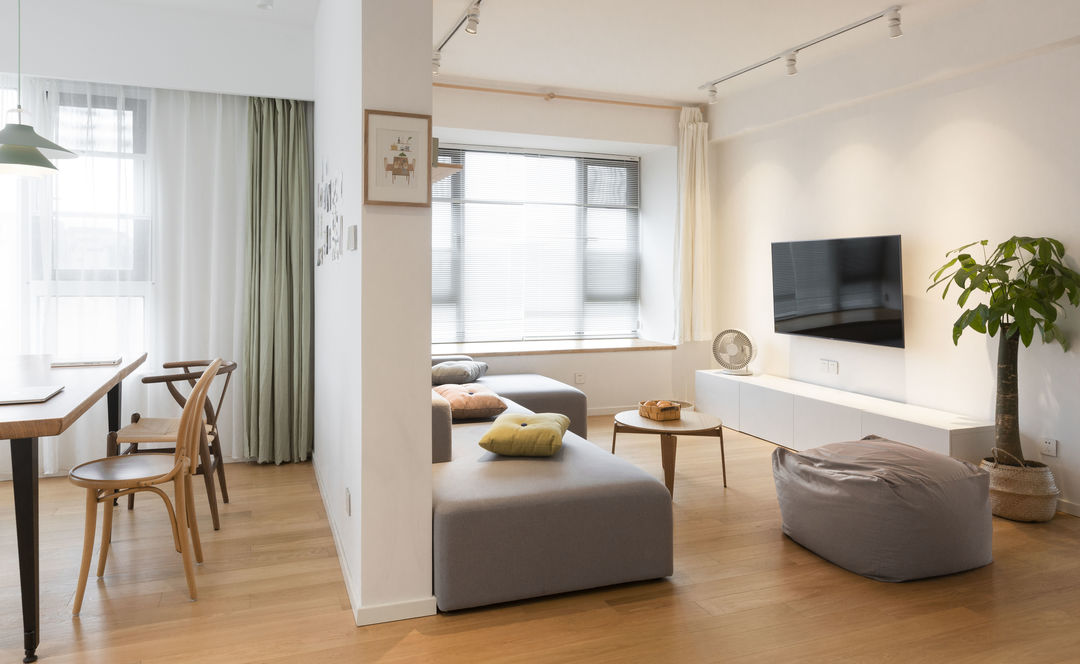 没有储物空间设计的极简风,还三房改两房,网友吵翻天说不懂生活