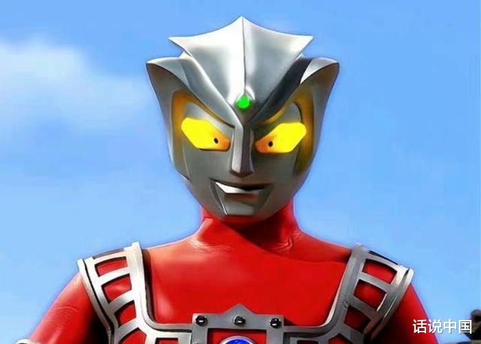 奥特之父|《奥特曼银河格斗》大反转，赛罗成功打败小金人，奥特之父能入选神秘四奥！