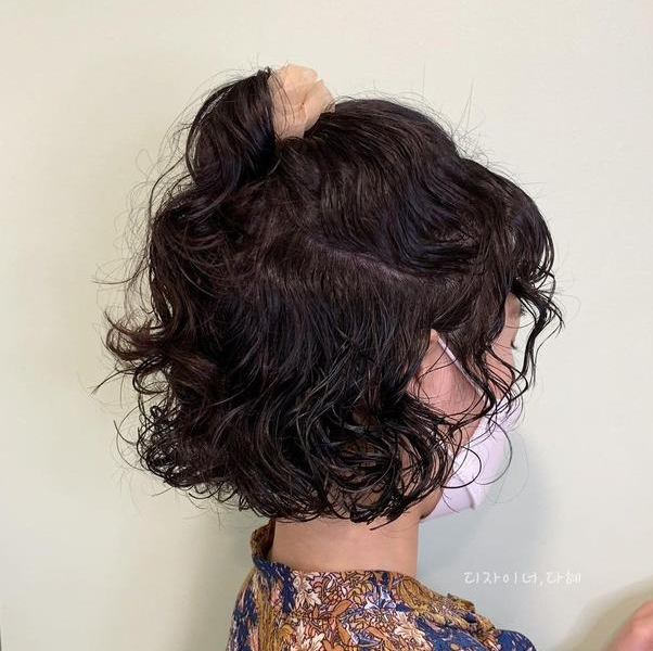 发型|发型无论直和卷,选对都能美出圈,这16款堪称榜样