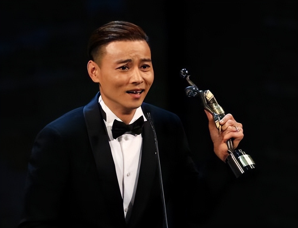 张晋|“阴盛阳衰”的明星夫妇,有人欢喜有人愁,唯有一人成笑话