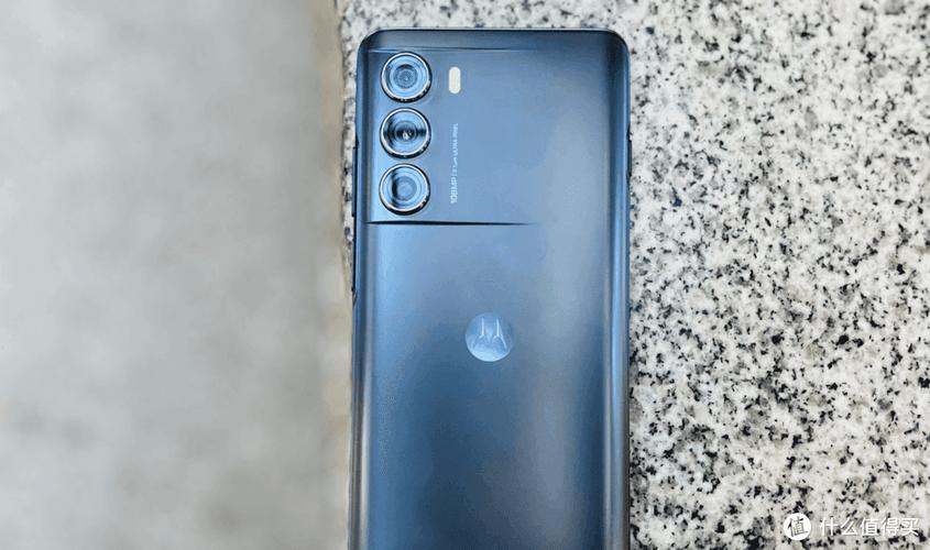 |性价比最高的12+512GB手机,最低只要2299元,用4年不过时