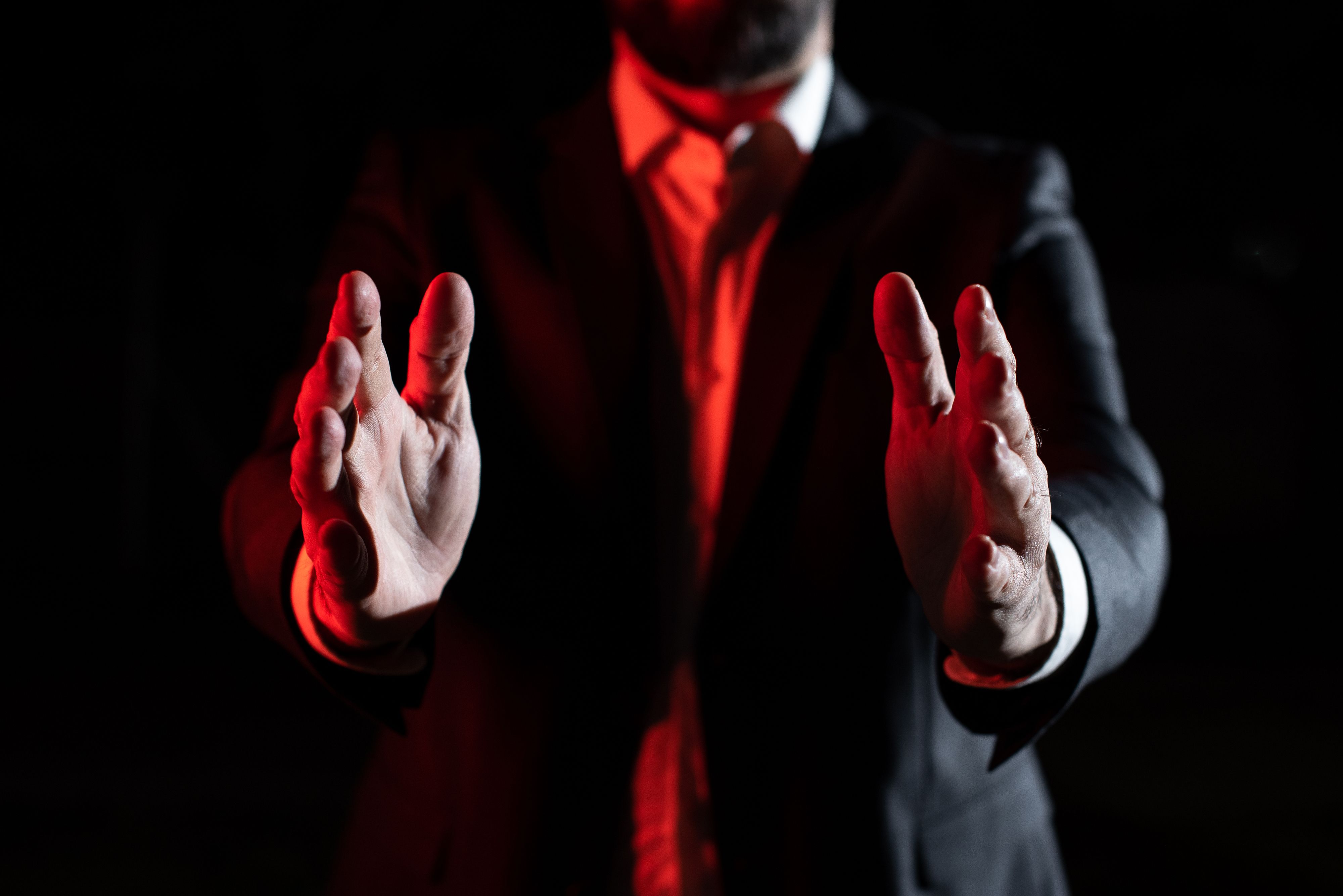 招聘|领导司机小王为什么没干长？