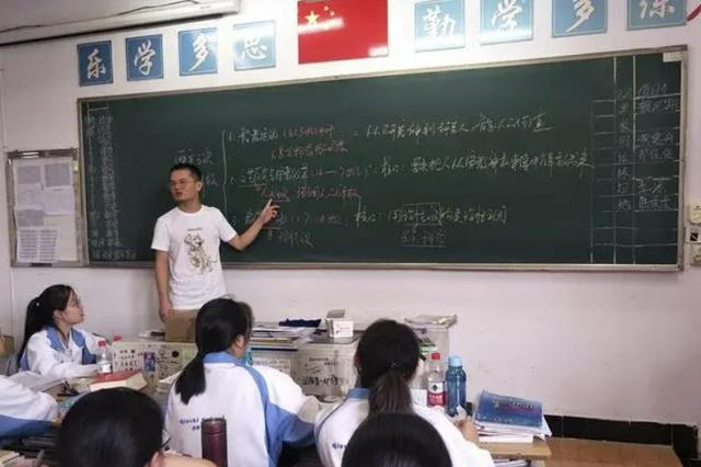 高考|“取消职业高中”呼声渐高，家长们听闻官方回应，倍感忧愁