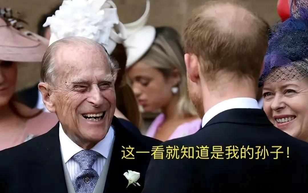 夏洛|夏洛特小公主，眼神坚毅一看就是王者，气场绝对碾压哥哥乔治王子