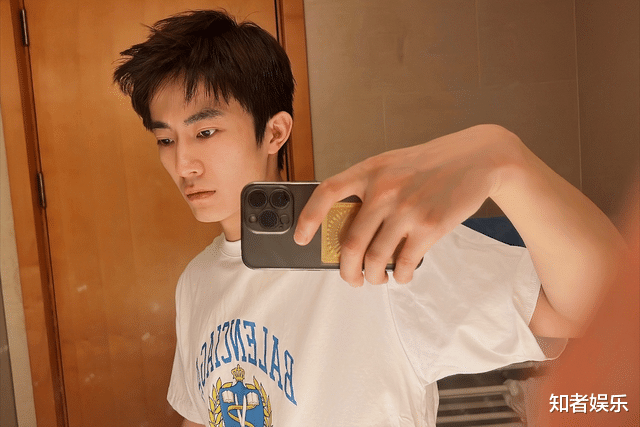 易烊千玺|张开泰出道6年，搭档张楚寒后才出圈，酷似易烊千玺未必是优势？