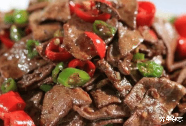 尿酸|47岁乡村教师尿酸高达920，双肾报废，医生：吃一口等于喝10斤酒，趁早扔