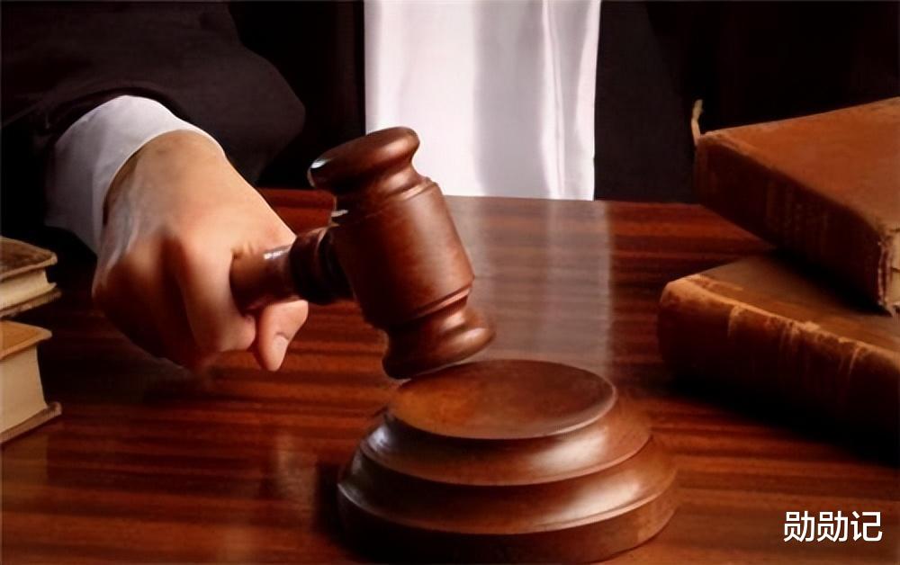 案例回顾：厦门一药店晒的中药被偷，偷药贼泡酒饮用后身亡，法院判了