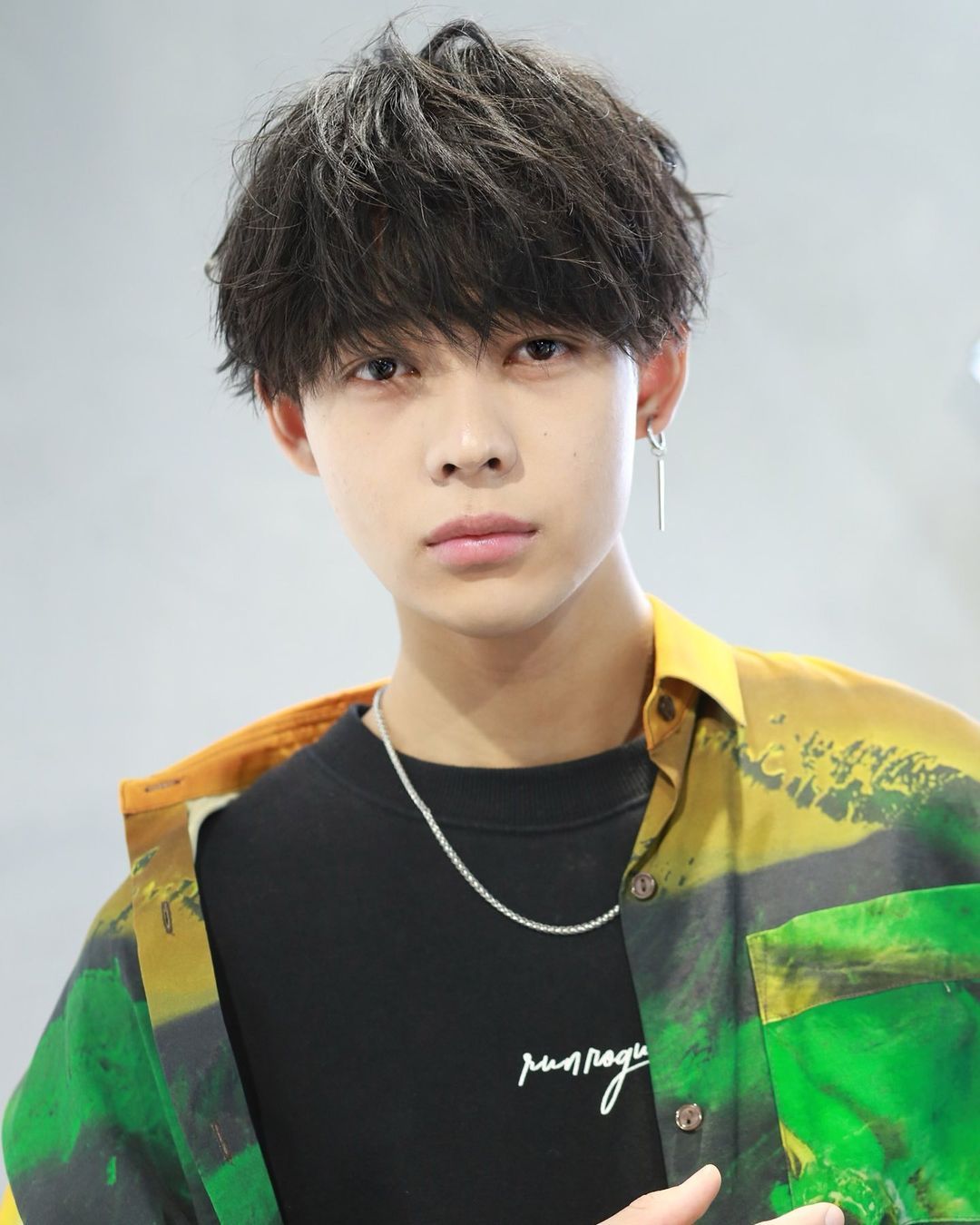 发型 男人30岁上下，发型差别到底有多大？19款发型告诉你