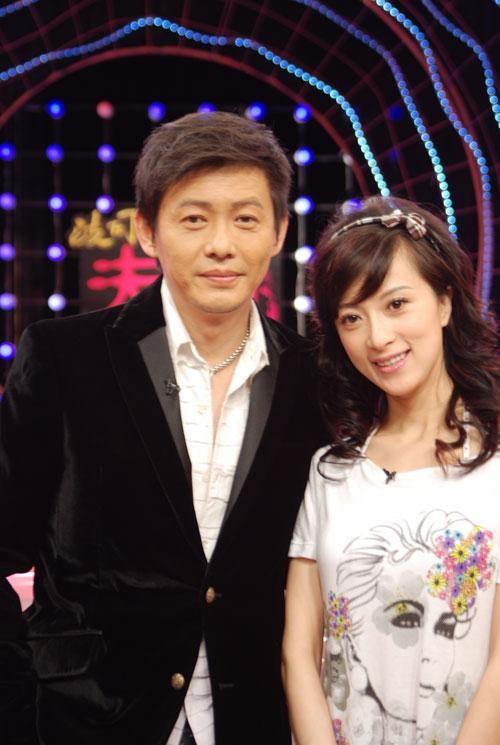 程前|前央视主持人程前:曾与董卿同居6年,50岁娶小20岁娇妻老年得子