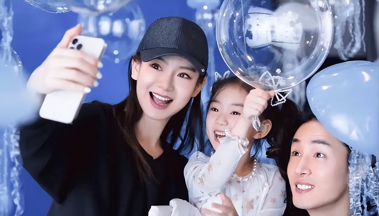 戚薇|官宣！戚薇和老公喜迎二胎！