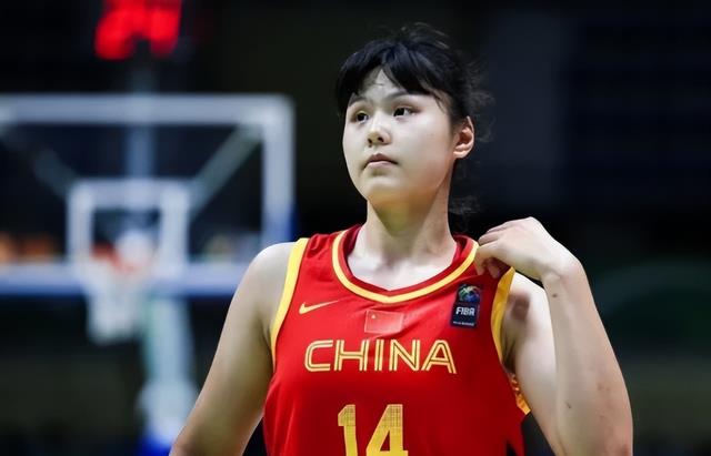 西蒙斯|正式签约！中国女篮第一中锋出国打球 加盟WNBA劲旅